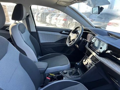 Used 2022 Volkswagen Taos S image 26