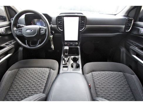 Used 2025 Ford Ranger XLT w/ Equipment Group 301A High RWD image 10