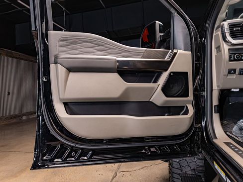 Used 2026 Ford F450 Platinum w/ Platinum Plus Package image 32