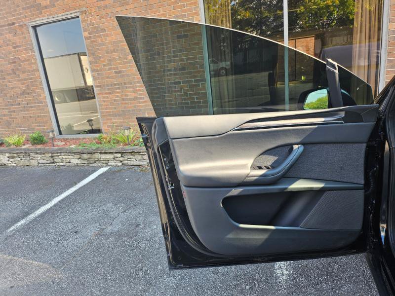 Used 2022 Tesla Model X AWD/4WD image 33