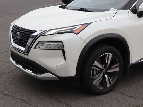 Used 2023 Nissan Rogue Platinum w/ Platinum Premium Package AWD/4WD image 17