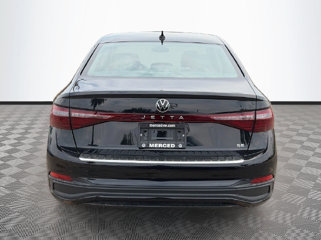 New 2026 Volkswagen Jetta SE FWD image 6