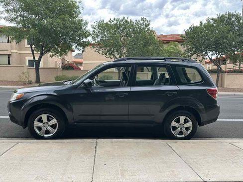 Used 2013 Subaru Forester 2.5X AWD/4WD image 5