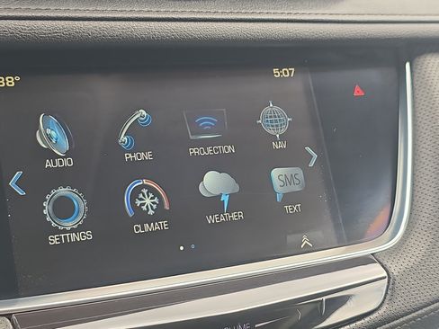 Used 2019 Cadillac XT5 Premium Luxury FWD image 22
