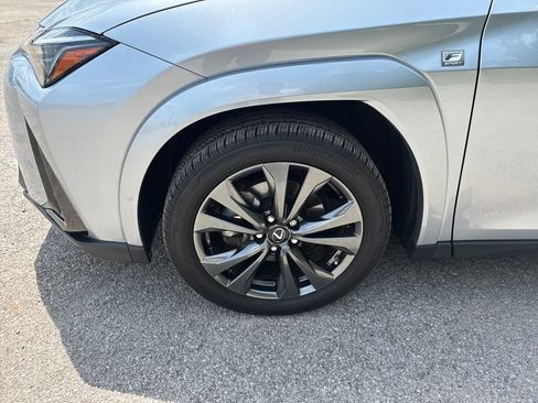 Used 2023 Lexus UX 250h F Sport w/ Accessory Package (Z1) AWD/4WD image 10