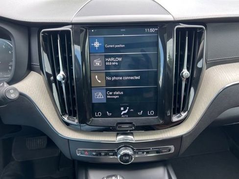 Used 2018 Volvo XC60 T5 Inscription w/ Convenience Package AWD/4WD image 25