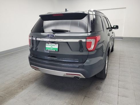Used 2016 Ford Explorer XLT w/ Equipment Group 202A AWD/4WD image 7