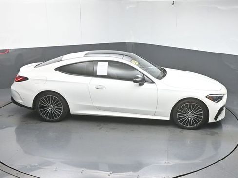 Used 2024 Mercedes-Benz CLE 300 4MATIC Coupe image 45