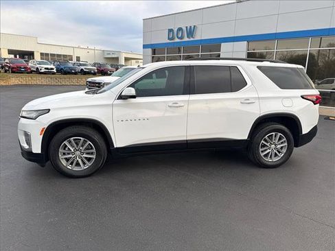Used 2022 Chevrolet Traverse LT image 12