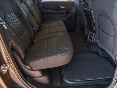 New 2026 RAM 1500 Express image 30