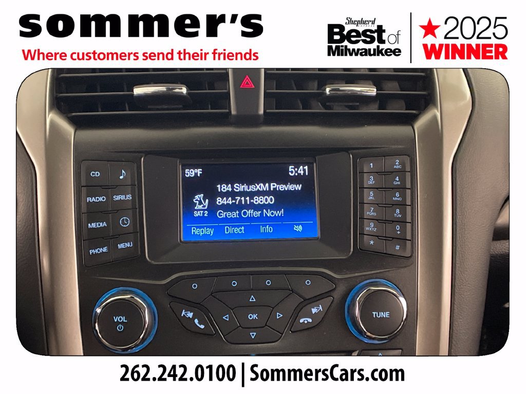 Used 2018 Ford Fusion SE FWD image 13
