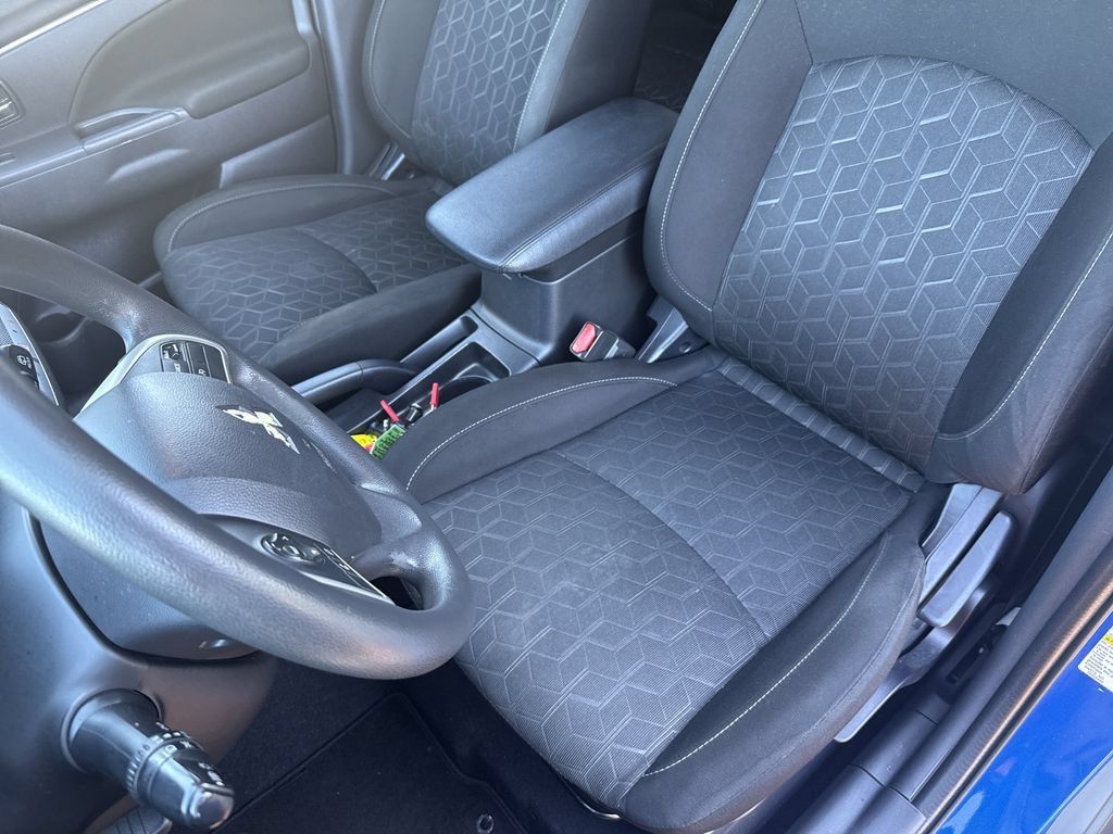 Used 2021 Mitsubishi Outlander Sport ES FWD image 11
