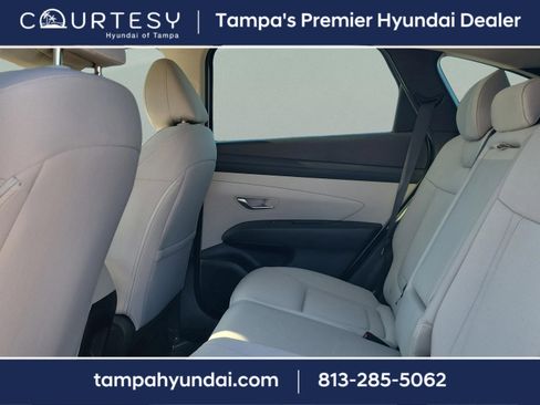 Certified 2026 Hyundai Tucson SE image 10