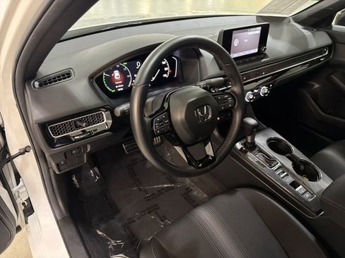 Used 2025 Honda Civic Sport image 14