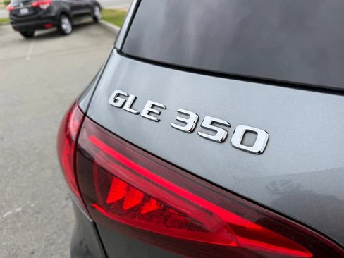 Used 2021 Mercedes-Benz GLE 350 4MATIC image 12