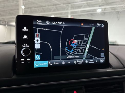 New 2025 Honda Pilot Touring image 10