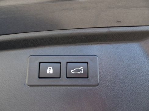 Used 2021 Subaru Outback Limited w/ Popular Package #2 image 30