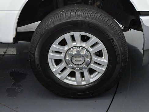Used 2017 Ford F250 XLT AWD/4WD image 29