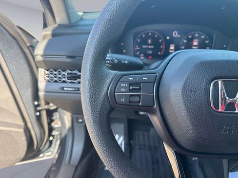 Certified 2023 Honda Accord LX image 30