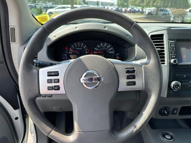 Used 2020 Nissan Frontier S AWD/4WD image 15