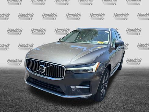 Used 2023 Volvo XC60 B5 Plus w/ Protection Package Premier FWD image 8