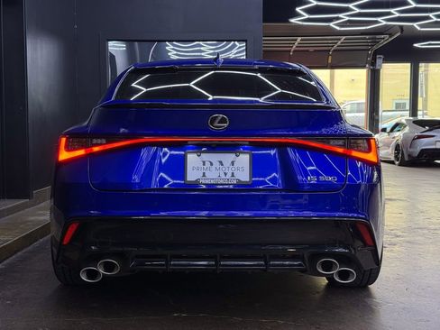 Used 2023 Lexus IS 500 RWD image 8