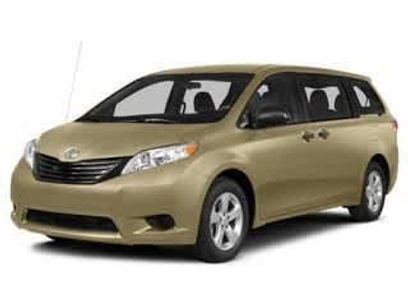 Used 2014 Toyota Sienna LE