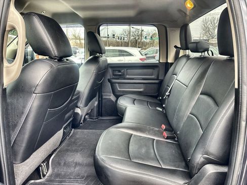 Used 2017 RAM 1500 Express w/ Express Value Package image 22