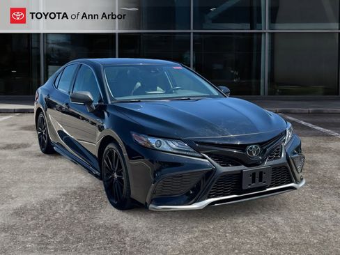 Used 2024 Toyota Camry XSE FWD image 1