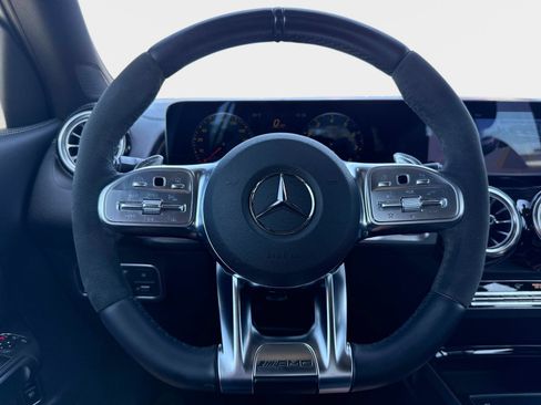 Certified 2022 Mercedes-Benz GLB 35 AMG 4MATIC image 29