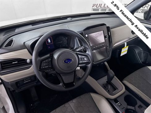 Used 2025 Subaru Forester image 9