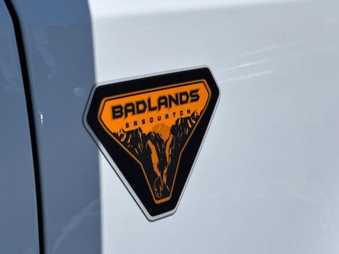 New 2026 Ford Bronco Badlands w/ Sasquatch Package AWD/4WD image 15