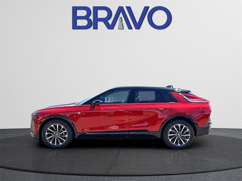 New 2025 Cadillac Lyriq Sport image 6