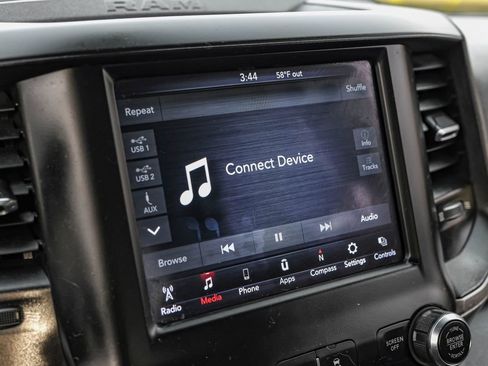 Used 2021 RAM 3500 Tradesman image 31