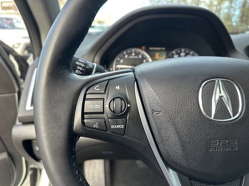 Used 2017 Acura TLX w/ Technology Package image 29