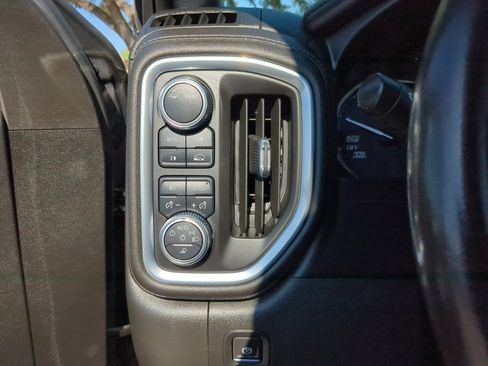 Certified 2021 GMC Sierra 1500 SLT w/ SLT Convenience Package image 27