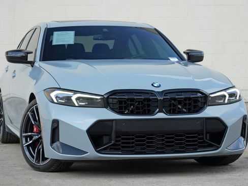 Used 2023 BMW M340i w/ Premium Package RWD image 4