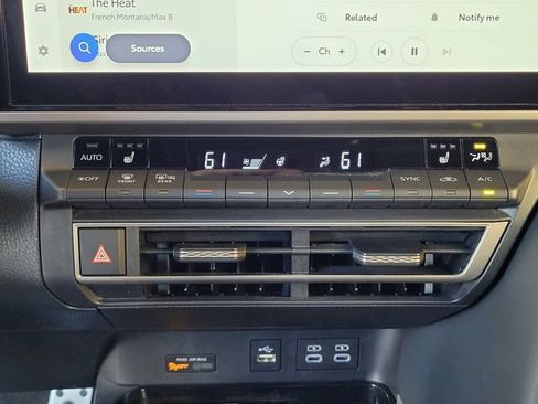 Certified 2025 Toyota Camry XSE FWD image 25