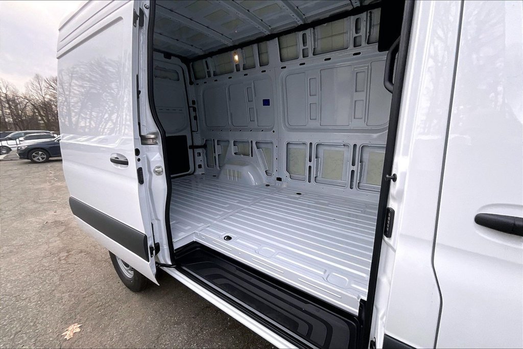 New 2026 Mercedes-Benz Sprinter 2500 image 5