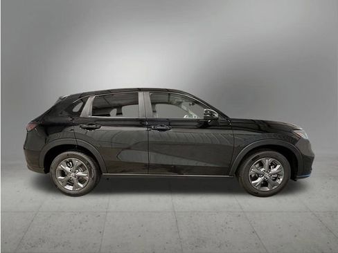 New 2026 Honda HR-V LX image 7