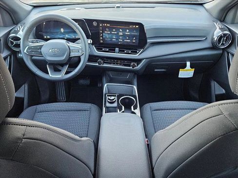 New 2026 Chevrolet Equinox LT image 16