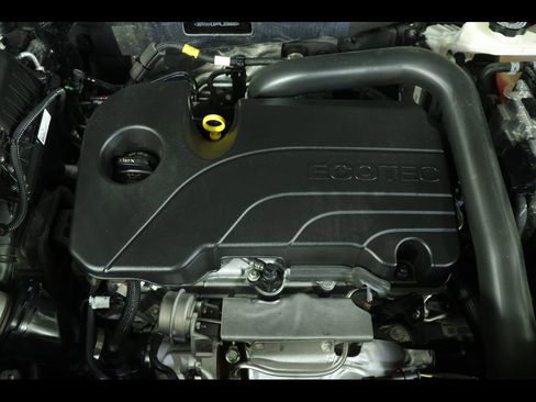 Used 2024 Chevrolet Equinox LS w/ Driver Confidence II Package image 17