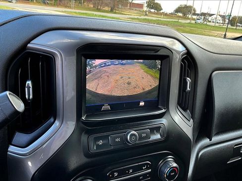 Used 2021 Chevrolet Silverado 1500 Custom Trail Boss w/ Midnight Edition image 16