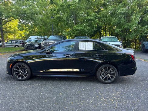 Used 2025 Cadillac CT4 Sport w/ Climate Package AWD/4WD image 8