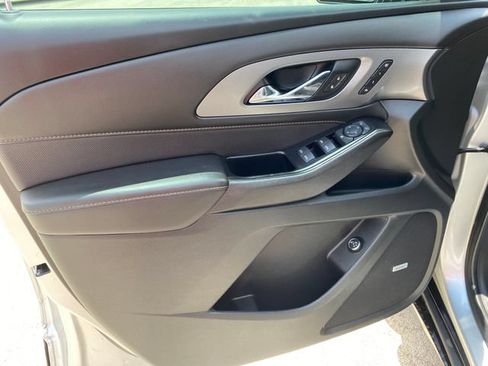 Used 2020 Chevrolet Traverse Premier w/ Redline Edition FWD image 10