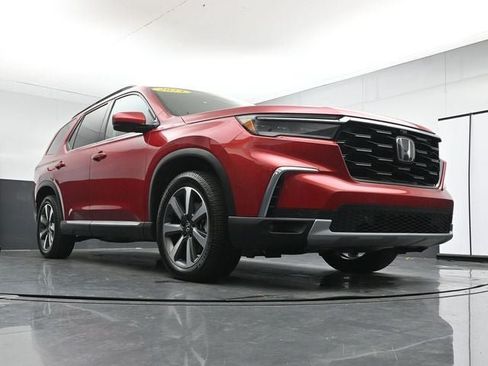 Used 2024 Honda Pilot Elite image 26