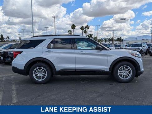 New 2026 Ford Explorer Active image 6