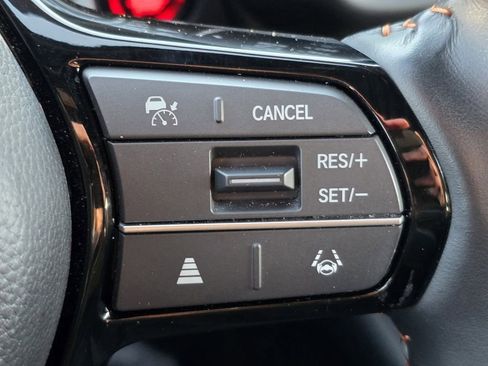 Used 2025 Honda HR-V Sport image 16