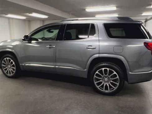 Certified 2022 GMC Acadia Denali w/ Denali Ultimate Package AWD/4WD image 6