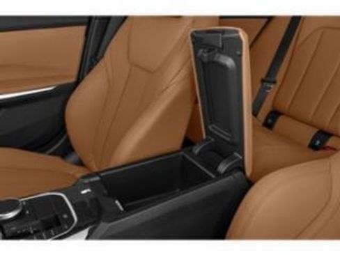 Used 2022 BMW 330i Sedan w/ Convenience Package RWD image 9